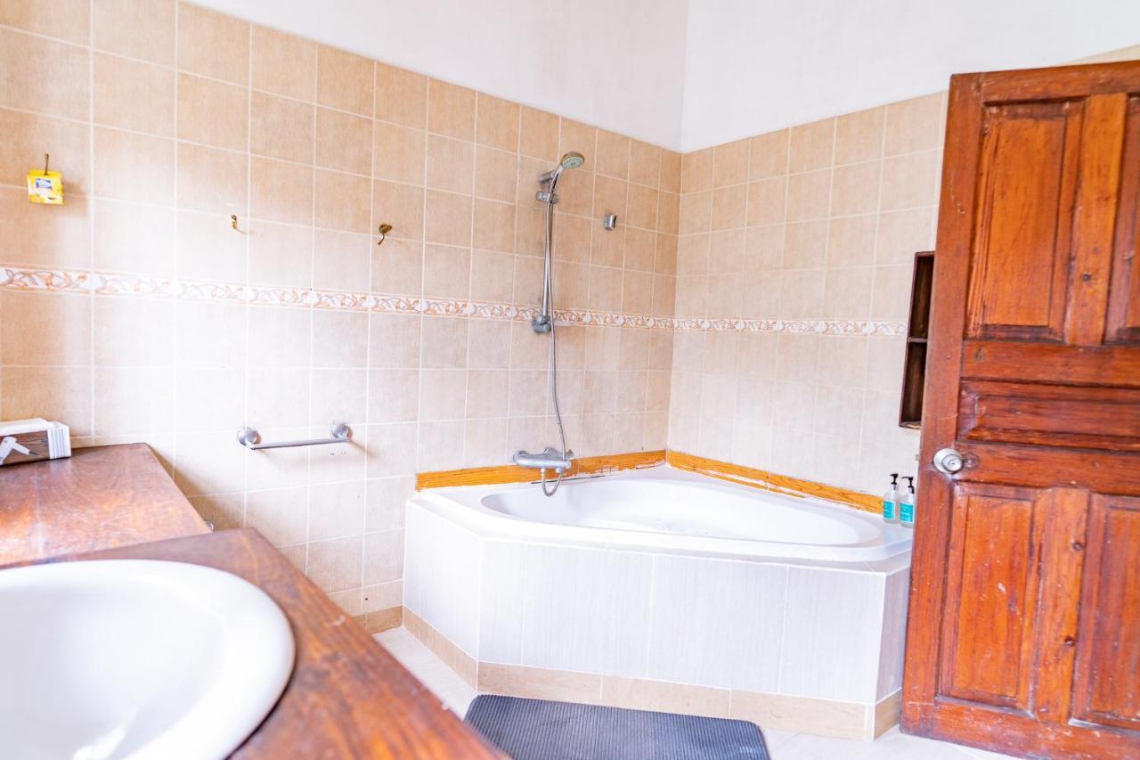 Stylish Apartment In Stone Town Zanzibar Exterior photo